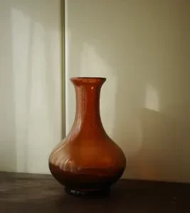 Liuli Jade Pot Spring Medium Edition with Gold (Amber)